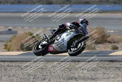 media/Nov-16-2025-Race Pace (Sun) [[8c5fa54630]]/Verified Riders/3-Turn 14 (1045am)/